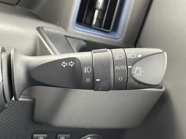 ダイハツ タント カスタム RS セレクション 道南・函館 2020(令2)年 2.6万km ブラックマイカメタリック/シャイニングホワイトパール /寒冷地仕様//スマートアシスト//両側パワースライドドア//純正メモリーナビ（NMZK-W70D)/ (フルセグTV/DVD/CD/SD/USB/BT/FM/AM)//バックカメラ//前席シートヒーター//レザー調シートカバー//革巻きステアリング//ステアリングリモコン//クルーズコントロール//アイドリングストップ//横滑り防止//LEDヘッドライト//フォグランプ//ウィカーミラー//プッシュスタート//スマートキー//ビルトインETC