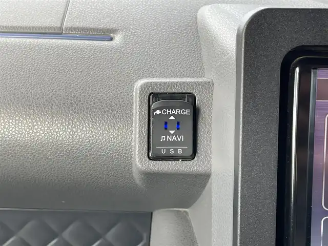 ダイハツ タント カスタム RS セレクション 道南・函館 2020(令2)年 2.6万km ブラックマイカメタリック/シャイニングホワイトパール /寒冷地仕様//スマートアシスト//両側パワースライドドア//純正メモリーナビ（NMZK-W70D)/ (フルセグTV/DVD/CD/SD/USB/BT/FM/AM)//バックカメラ//前席シートヒーター//レザー調シートカバー//革巻きステアリング//ステアリングリモコン//クルーズコントロール//アイドリングストップ//横滑り防止//LEDヘッドライト//フォグランプ//ウィカーミラー//プッシュスタート//スマートキー//ビルトインETC