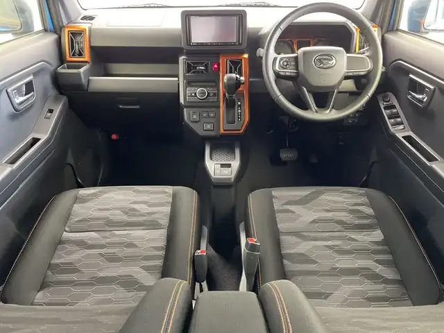ダイハツ タフト G 新潟県 2022(令4)年 0.8万km スプラッシュブルーM メモリナビ（Bluetooth・CD）/バックカメラ　/ガラスルーフ　/衝突被害軽減システム/レーンキープアシスト　/コーナーセンサー　/前席シートヒーター　/前後ドライブレコーダー（ZDR016）/LEDオートライト　/オートマチックハイビーム　/フォグランプ　/地デジ　/アイドリングストップ/純正ラバーマット/ETC/LDA/プッシュスタート/ステアリングリモコン/ドアバイザー/オートドアミラー/純正１５インチアルミホイール/スマートキー/スペアキー