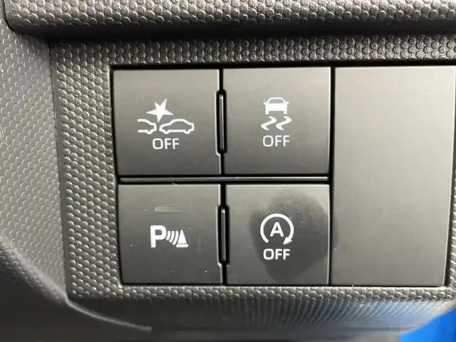 ダイハツ タフト G 新潟県 2022(令4)年 0.8万km スプラッシュブルーM メモリナビ（Bluetooth・CD）/バックカメラ　/ガラスルーフ　/衝突被害軽減システム/レーンキープアシスト　/コーナーセンサー　/前席シートヒーター　/前後ドライブレコーダー（ZDR016）/LEDオートライト　/オートマチックハイビーム　/フォグランプ　/地デジ　/アイドリングストップ/純正ラバーマット/ETC/LDA/プッシュスタート/ステアリングリモコン/ドアバイザー/オートドアミラー/純正１５インチアルミホイール/スマートキー/スペアキー