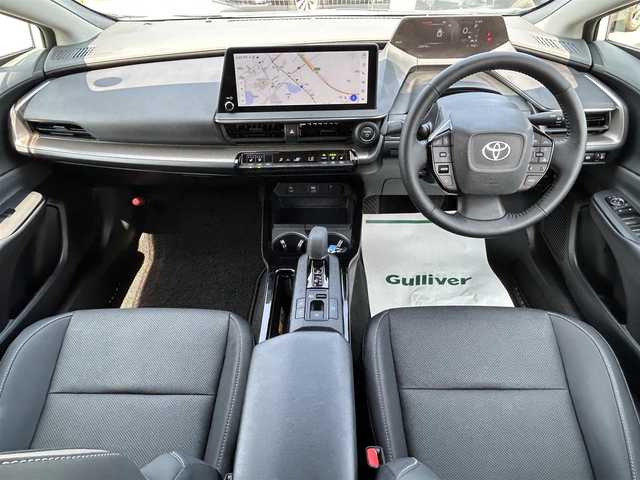 トヨタ プリウス Z 兵庫県 2023(令5)年 2.4万km プラチナホワイトパールマイカ 純正ディスプレイオーディオ/BTオーディオ/フルセグテレビ/アラウンドビューモニター/ETC2.0/レーダークルーズコントロール/デジタルインナーミラー/ポジションメモリー/前席シートヒーター・エアシート/ステアリングヒーター/ワイヤレス充電