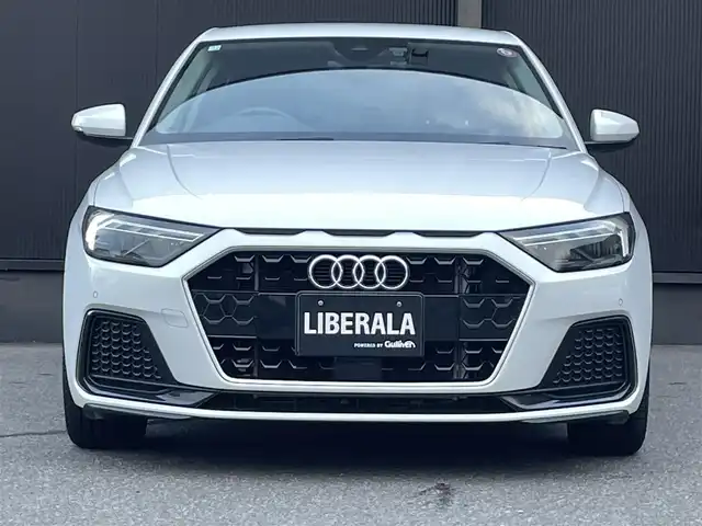 アウディ Ａ１ SB 25TFSI アドバンスド 香川県 2020(令2)年 3万km グレイシアホワイトメタリック 純正ナビ/バックカメラ