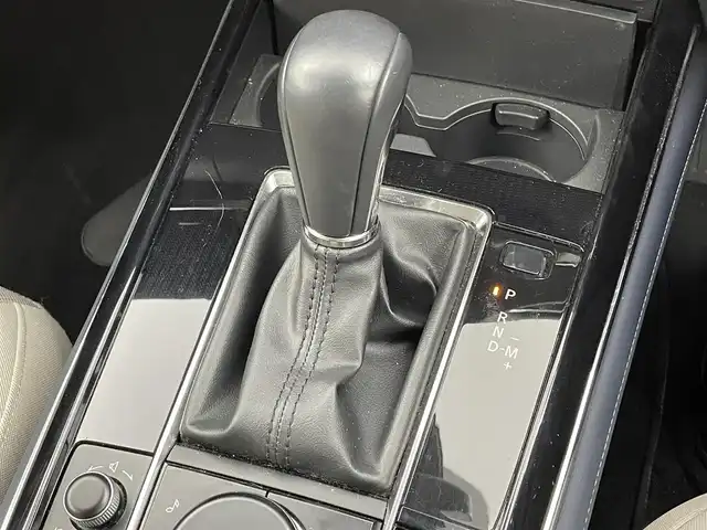 マツダ ＣＸ－３０ XD プロアクティブツーリングセレクション 福井県 2020(令2)年 4.2万km スノーフレイクホワイトパールマイカ 純正メーカーＯＰナビ/（ＦＭ／ＡＭ／ＢＴ／ＣＤ／ＤＶＤ／ＴＶ）　/３６０°ビューモニター　/パワーバックドア　/純正１８インチアルミ　/シートヒーター　/ハンドルヒーター　/前後センサー/社外前ドライブレコーダー/ＬＥＤヘッドライト/純正フロアマット/社外ＥＴＣ