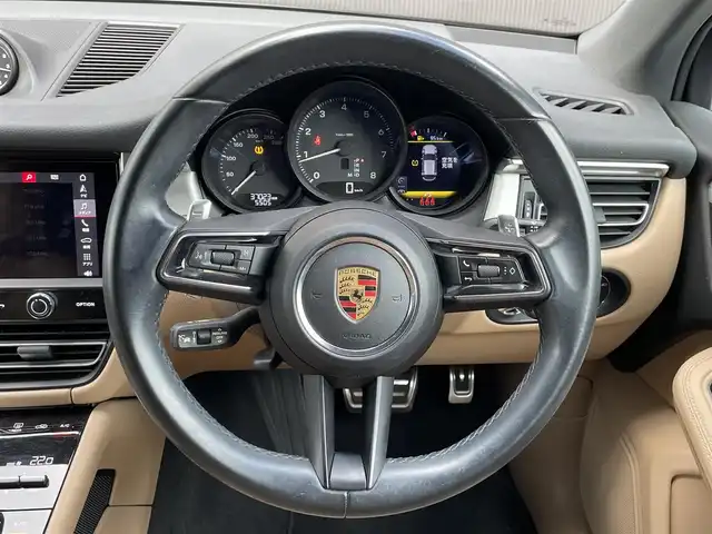 ポルシェ ポルシェ マカン 道東・釧路十勝 2021(令3)年 3.7万km 黒 ４WD/純正ナビ/３６０°ビューカメラ/ETC2.0/社外前後ドライブレコーダー/衝突軽減ブレーキ/レーンディパーチャーアラート/アダプティブクルーズコントロール/クリアランスソナー/ブラインドスポットモニター/ハーフレザーシート/フロントシートヒーティング/電動フロントシート/パワーバックドア/純正19インチAW/純正フロアマット