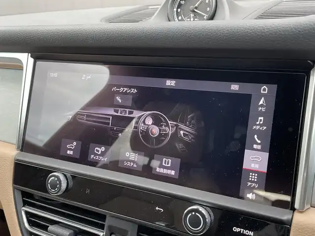 ポルシェ ポルシェ マカン 道東・釧路十勝 2021(令3)年 3.7万km 黒 ４WD/純正ナビ/３６０°ビューカメラ/ETC2.0/社外前後ドライブレコーダー/衝突軽減ブレーキ/レーンディパーチャーアラート/アダプティブクルーズコントロール/クリアランスソナー/ブラインドスポットモニター/ハーフレザーシート/フロントシートヒーティング/電動フロントシート/パワーバックドア/純正19インチAW/純正フロアマット