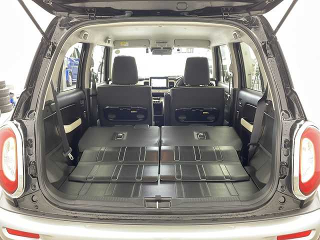 スズキ クロスビー HYBRID MZ 兵庫県 2024(令6)年 0.6万km スーパーブラックパール ・純正8インチナビ/・Bluetooth/CD/DVD/USB/フルセグテレビ/・全方位カメラ/・スズキセーフティサポート/・衝突軽減ブレーキ/・レーンキープアシスト/・レーダクルーズコントロール/・オートハイビーム/・誤発進抑制機能/・コーナーセンサー/・アイドリングストップ/・ステアリングスイッチ/・パドルシフト/・前席シートヒーター/・純正フロアマット/・純正前後ドライブレコーダー/・ビルトインETC/・LEDヘッドライト/・フォグランプ/・純正16インチアルミホイールタイヤ/・シートバックテーブル/・スマートキー/・スペアキー/・保証書/・取扱説明書