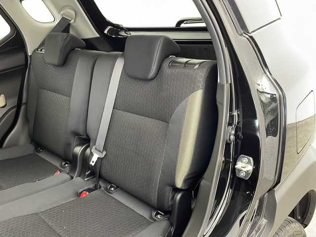 スズキ クロスビー HYBRID MZ 兵庫県 2024(令6)年 0.6万km スーパーブラックパール ・純正8インチナビ/・Bluetooth/CD/DVD/USB/フルセグテレビ/・全方位カメラ/・スズキセーフティサポート/・衝突軽減ブレーキ/・レーンキープアシスト/・レーダクルーズコントロール/・オートハイビーム/・誤発進抑制機能/・コーナーセンサー/・アイドリングストップ/・ステアリングスイッチ/・パドルシフト/・前席シートヒーター/・純正フロアマット/・純正前後ドライブレコーダー/・ビルトインETC/・LEDヘッドライト/・フォグランプ/・純正16インチアルミホイールタイヤ/・シートバックテーブル/・スマートキー/・スペアキー/・保証書/・取扱説明書