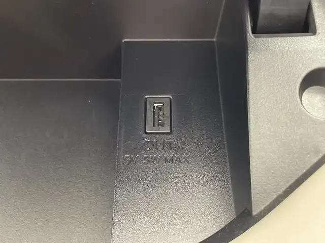 日産 セレナ e－パワー ハイウェイスター V 鹿児島県 2018(平30)年 7.1万km ブリリアントホワイトパール 2トーン 純正ナビ/フルセグテレビ/DVD/CD/BTオーディオ/フリップダウンモニター/両側パワースライドドア/前後ドラレコ/ハンドルヒーター/全席シートヒーター/クルーズコントロール/ビルドインETC/電格ミラー/衝突軽減ブレーキ/純正アルミ/純正下マット/純正バイザー