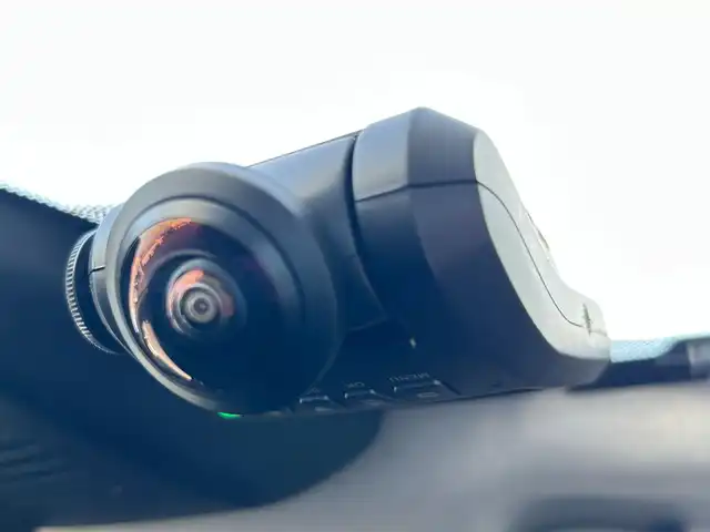 マツダ マツダ２ 15S プロアクティブ Sパッケージ 静岡県 2020(令2)年 5.6万km ソウルレッドクリスタルM マツダコネクト/・7インチWVGAセンターディスプレイ/・コマンダーコントロール/・オーディオセット/ブラインドスポットモニタリング/リアクロスラフィックアラート/車線逸脱警報/前進時アドバンスとスマートシティブレーキサポート/後退時スマートシティブレーキサポート/AT誤発進抑制制御/パーキングセンサー（フロント/リア）/360度ビューモニター/レーダークルーズコントロール/スマートブレーキサポート/レーンキープアシスト/シグネチャーランプ付きアダプティブ/LEDヘッドライト/オートライト/185/65/R15タイヤ/15インチフルホイールキャップ/プライバシーガラス/アクティブドラビングディスプレイ/プッシュスタート/アドバンストキーレスエントリーシステム/無地ブラウン/ブラックツートーンクロスシート/シートヒーター