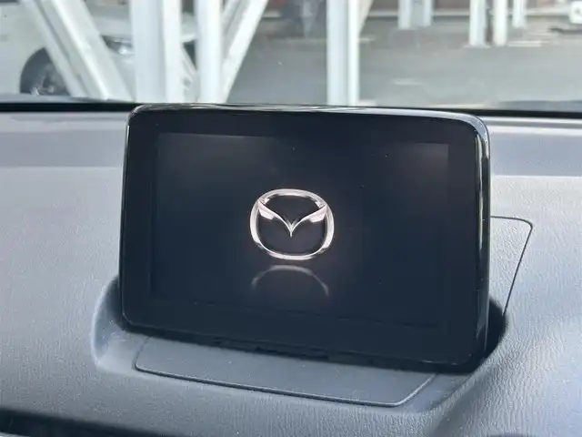 マツダ マツダ２ 15S プロアクティブ Sパッケージ 静岡県 2020(令2)年 5.6万km ソウルレッドクリスタルM マツダコネクト/・7インチWVGAセンターディスプレイ/・コマンダーコントロール/・オーディオセット/ブラインドスポットモニタリング/リアクロスラフィックアラート/車線逸脱警報/前進時アドバンスとスマートシティブレーキサポート/後退時スマートシティブレーキサポート/AT誤発進抑制制御/パーキングセンサー（フロント/リア）/360度ビューモニター/レーダークルーズコントロール/スマートブレーキサポート/レーンキープアシスト/シグネチャーランプ付きアダプティブ/LEDヘッドライト/オートライト/185/65/R15タイヤ/15インチフルホイールキャップ/プライバシーガラス/アクティブドラビングディスプレイ/プッシュスタート/アドバンストキーレスエントリーシステム/無地ブラウン/ブラックツートーンクロスシート/シートヒーター