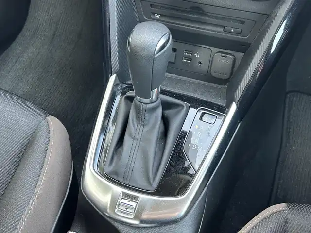 マツダ マツダ２ 15S プロアクティブ Sパッケージ 静岡県 2020(令2)年 5.6万km ソウルレッドクリスタルM マツダコネクト/・7インチWVGAセンターディスプレイ/・コマンダーコントロール/・オーディオセット/ブラインドスポットモニタリング/リアクロスラフィックアラート/車線逸脱警報/前進時アドバンスとスマートシティブレーキサポート/後退時スマートシティブレーキサポート/AT誤発進抑制制御/パーキングセンサー（フロント/リア）/360度ビューモニター/レーダークルーズコントロール/スマートブレーキサポート/レーンキープアシスト/シグネチャーランプ付きアダプティブ/LEDヘッドライト/オートライト/185/65/R15タイヤ/15インチフルホイールキャップ/プライバシーガラス/アクティブドラビングディスプレイ/プッシュスタート/アドバンストキーレスエントリーシステム/無地ブラウン/ブラックツートーンクロスシート/シートヒーター