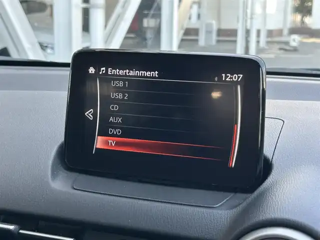 マツダ マツダ２ 15S プロアクティブ Sパッケージ 静岡県 2020(令2)年 5.6万km ソウルレッドクリスタルM マツダコネクト/・7インチWVGAセンターディスプレイ/・コマンダーコントロール/・オーディオセット/ブラインドスポットモニタリング/リアクロスラフィックアラート/車線逸脱警報/前進時アドバンスとスマートシティブレーキサポート/後退時スマートシティブレーキサポート/AT誤発進抑制制御/パーキングセンサー（フロント/リア）/360度ビューモニター/レーダークルーズコントロール/スマートブレーキサポート/レーンキープアシスト/シグネチャーランプ付きアダプティブ/LEDヘッドライト/オートライト/185/65/R15タイヤ/15インチフルホイールキャップ/プライバシーガラス/アクティブドラビングディスプレイ/プッシュスタート/アドバンストキーレスエントリーシステム/無地ブラウン/ブラックツートーンクロスシート/シートヒーター