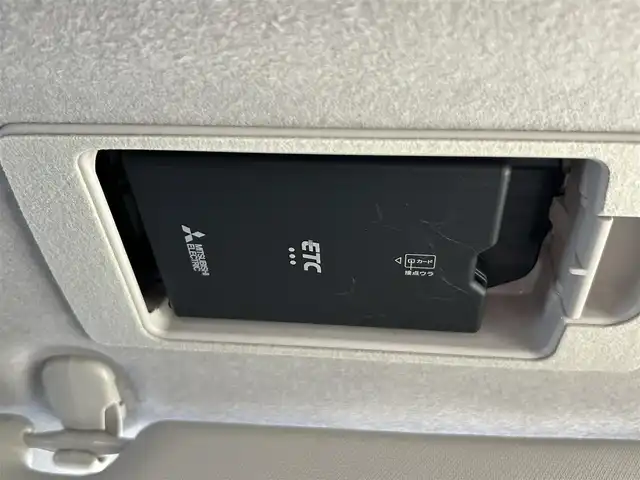 マツダ マツダ２ 15S プロアクティブ Sパッケージ 静岡県 2020(令2)年 5.6万km ソウルレッドクリスタルM マツダコネクト/・7インチWVGAセンターディスプレイ/・コマンダーコントロール/・オーディオセット/ブラインドスポットモニタリング/リアクロスラフィックアラート/車線逸脱警報/前進時アドバンスとスマートシティブレーキサポート/後退時スマートシティブレーキサポート/AT誤発進抑制制御/パーキングセンサー（フロント/リア）/360度ビューモニター/レーダークルーズコントロール/スマートブレーキサポート/レーンキープアシスト/シグネチャーランプ付きアダプティブ/LEDヘッドライト/オートライト/185/65/R15タイヤ/15インチフルホイールキャップ/プライバシーガラス/アクティブドラビングディスプレイ/プッシュスタート/アドバンストキーレスエントリーシステム/無地ブラウン/ブラックツートーンクロスシート/シートヒーター