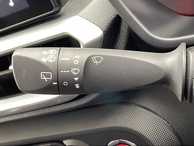 トヨタ ライズ Z 千葉県 2023(令5)年 0.8万km パール 純正エアロパーツ/純正9インチディスプレイオ―ディオ/フルセグTV/Bluetooth/USB/前後ドライブレコーダー/バックカメラ/全方位カメラ/ブラインドスポットモニター/純正ビルトインETC/シートヒーター/追従クルーズコントロール/レーンキープアシスト/LEDヘッドライト