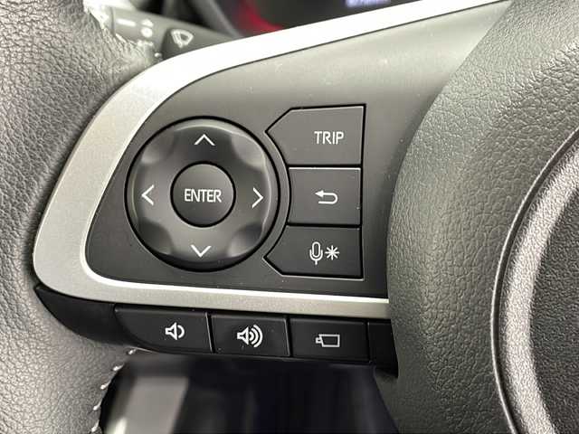 トヨタ ライズ Z 千葉県 2023(令5)年 0.8万km パール 純正エアロパーツ/純正9インチディスプレイオ―ディオ/フルセグTV/Bluetooth/USB/前後ドライブレコーダー/バックカメラ/全方位カメラ/ブラインドスポットモニター/純正ビルトインETC/シートヒーター/追従クルーズコントロール/レーンキープアシスト/LEDヘッドライト