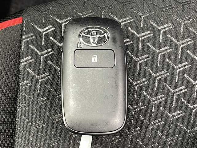 トヨタ ライズ Z 千葉県 2023(令5)年 0.8万km パール 純正エアロパーツ/純正9インチディスプレイオ―ディオ/フルセグTV/Bluetooth/USB/前後ドライブレコーダー/バックカメラ/全方位カメラ/ブラインドスポットモニター/純正ビルトインETC/シートヒーター/追従クルーズコントロール/レーンキープアシスト/LEDヘッドライト