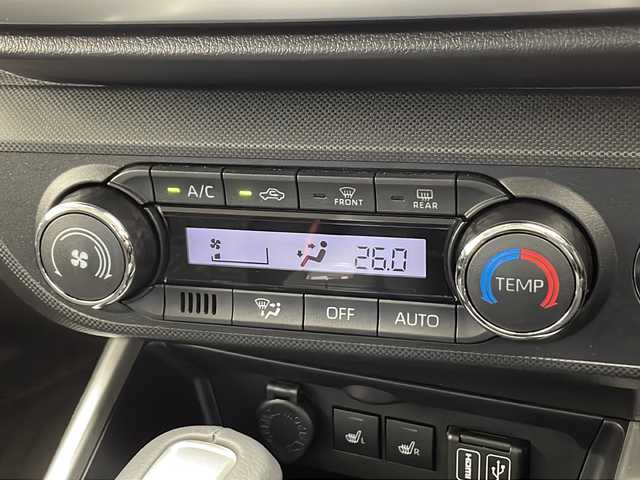 トヨタ ライズ Z 千葉県 2023(令5)年 0.8万km パール 純正エアロパーツ/純正9インチディスプレイオ―ディオ/フルセグTV/Bluetooth/USB/前後ドライブレコーダー/バックカメラ/全方位カメラ/ブラインドスポットモニター/純正ビルトインETC/シートヒーター/追従クルーズコントロール/レーンキープアシスト/LEDヘッドライト