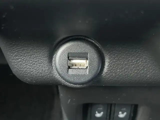 スズキ ハスラー HYBRID X 群馬県 2020(令2)年 4.7万km アクティブイエロー/ホワイト2トーンルーフ 純正SDナビ/　(AM/FM/SD/TV/USB/BT/CD/DVD/i Pod)/全方位カメラ/スズキセーフティーサポート/デュアルカメラブレーキサポート/誤発進抑制機能/レーンキープアシスト/リアパーキングソナー/ふらつき防止装置/アイドリングストップ/純正ドライブレコーダー(前方のみ)/ETC2.0/前席シートヒーター/純正フロアマット/純正ドアバイザー/ステアリングリモコン/LEDヘッドライト/フロントフォグランプ/SPORTモード/スペアキー1