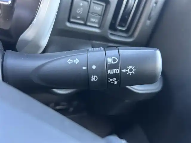 スズキ ハスラー HYBRID X 群馬県 2020(令2)年 4.7万km アクティブイエロー/ホワイト2トーンルーフ 純正SDナビ/　(AM/FM/SD/TV/USB/BT/CD/DVD/i Pod)/全方位カメラ/スズキセーフティーサポート/デュアルカメラブレーキサポート/誤発進抑制機能/レーンキープアシスト/リアパーキングソナー/ふらつき防止装置/アイドリングストップ/純正ドライブレコーダー(前方のみ)/ETC2.0/前席シートヒーター/純正フロアマット/純正ドアバイザー/ステアリングリモコン/LEDヘッドライト/フロントフォグランプ/SPORTモード/スペアキー1