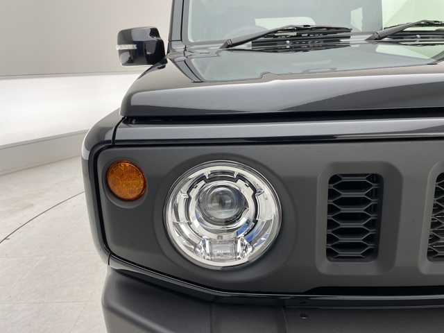 スズキ ジムニー XC 愛知県 2025(令7)年 0.7万km ブルーイッシュブラックパール3 ディスプレイオーディオ　ナビ機能なし/シートヒーター/バックカメラ/純正アルミホイール/４ｗＤ/LEDヘッドライト/ダウンヒルアシストコントロール/ETC/ステアリングスイッチ/スマートキー/プッシュスタート