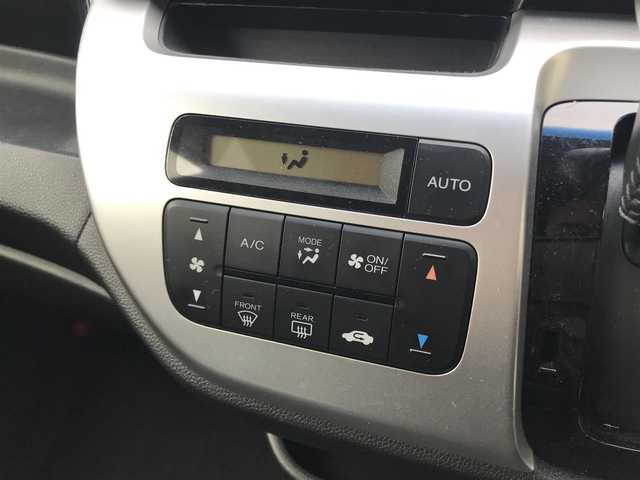 ホンダ Ｎ ＷＧＮ G スタイリッシュパッケージ 千葉県 2015(平27)年 7.6万km プレミアムホワイトパールⅡ (株)IDOMが運営する【じしゃロン柏店】の自社ローン対象車両になります。こちらは現金ご利用時の価格です。/自社ローンご希望の方は別途その旨お申付け下さい。//禁煙車/純正ワンセグナビ/（CD/DVD/AM/FMラジオ）/スマートキー/プッシュスタート/バックカメラ/ＥＴＣ/クルーズコントロール/アイドリングストップ/ステアリングリモコン/電動格納ドアミラー/パワーウインドウ/オートライト