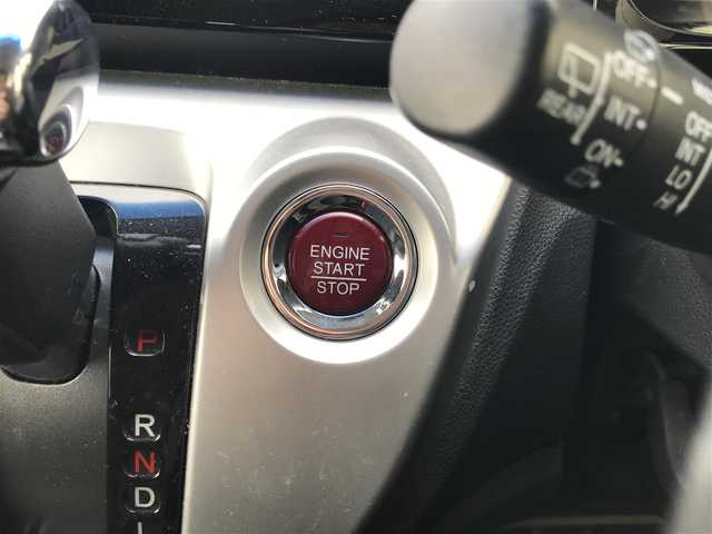 ホンダ Ｎ ＷＧＮ G スタイリッシュパッケージ 千葉県 2015(平27)年 7.6万km プレミアムホワイトパールⅡ (株)IDOMが運営する【じしゃロン柏店】の自社ローン対象車両になります。こちらは現金ご利用時の価格です。/自社ローンご希望の方は別途その旨お申付け下さい。//禁煙車/純正ワンセグナビ/（CD/DVD/AM/FMラジオ）/スマートキー/プッシュスタート/バックカメラ/ＥＴＣ/クルーズコントロール/アイドリングストップ/ステアリングリモコン/電動格納ドアミラー/パワーウインドウ/オートライト