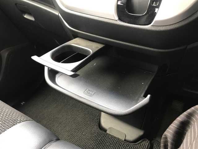 ホンダ Ｎ ＷＧＮ G スタイリッシュパッケージ 千葉県 2015(平27)年 7.6万km プレミアムホワイトパールⅡ (株)IDOMが運営する【じしゃロン柏店】の自社ローン対象車両になります。こちらは現金ご利用時の価格です。/自社ローンご希望の方は別途その旨お申付け下さい。//禁煙車/純正ワンセグナビ/（CD/DVD/AM/FMラジオ）/スマートキー/プッシュスタート/バックカメラ/ＥＴＣ/クルーズコントロール/アイドリングストップ/ステアリングリモコン/電動格納ドアミラー/パワーウインドウ/オートライト