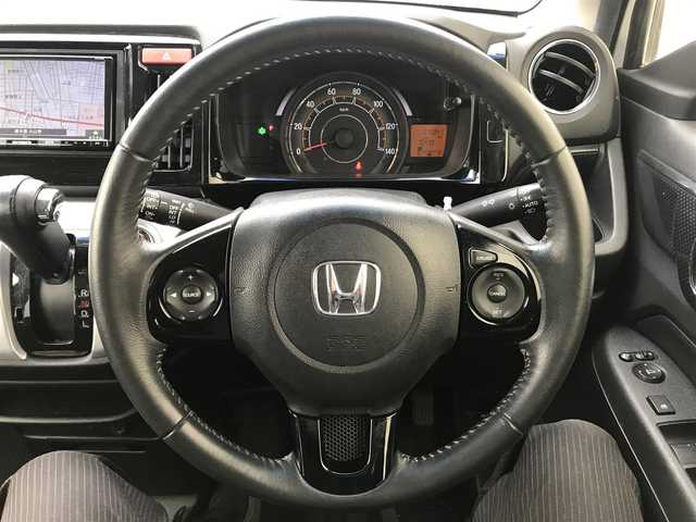 ホンダ Ｎ ＷＧＮ G スタイリッシュパッケージ 千葉県 2015(平27)年 7.6万km プレミアムホワイトパールⅡ (株)IDOMが運営する【じしゃロン柏店】の自社ローン対象車両になります。こちらは現金ご利用時の価格です。/自社ローンご希望の方は別途その旨お申付け下さい。//禁煙車/純正ワンセグナビ/（CD/DVD/AM/FMラジオ）/スマートキー/プッシュスタート/バックカメラ/ＥＴＣ/クルーズコントロール/アイドリングストップ/ステアリングリモコン/電動格納ドアミラー/パワーウインドウ/オートライト