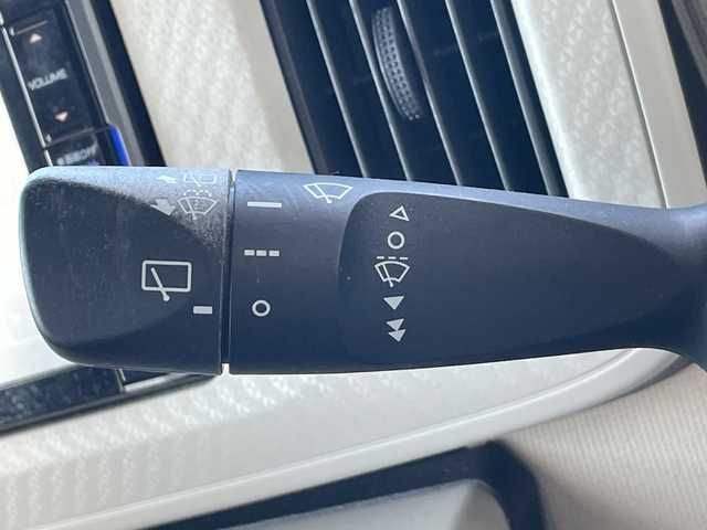 ダイハツ ムーヴ キャンバス X LTD SA Ⅱ 茨城県 2017(平29)年 5.6万km プラムブラウンクリスタルマイカ 純正ナビ　/-BT/TV/CD/AM/衝突軽減システム　/両側パワースライドドア　/アイドリングストップ　/プッシュスタート　/ＥＴＣ　/オートライト　/電動格納ミラー　/横滑り防止装置　/盗難防止装置　/パワーウインドウ　/パワーステアリング　