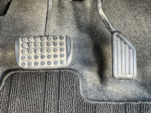 ダイハツ ムーヴ キャンバス X LTD SA Ⅱ 茨城県 2017(平29)年 5.6万km プラムブラウンクリスタルマイカ 純正ナビ　/-BT/TV/CD/AM/衝突軽減システム　/両側パワースライドドア　/アイドリングストップ　/プッシュスタート　/ＥＴＣ　/オートライト　/電動格納ミラー　/横滑り防止装置　/盗難防止装置　/パワーウインドウ　/パワーステアリング　