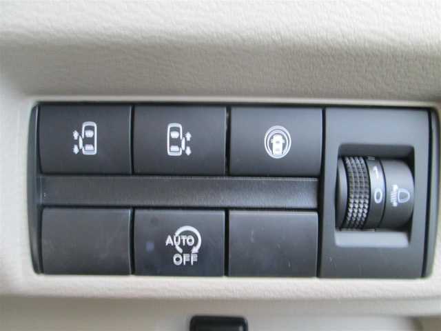 日産 ルークス オーテック 千葉県 2020(令2)年 3.6万km 青Ｍ 純正9インチナビ、フルセグTV/アランドビューモニター/オーディオ【CD/DVD/SD/BT】/エマージェンシーブレーキ/両側パワースライドドア/ハーフレザーシート/車両逸脱警報装置/純正14インチアルミホイール/ウィンカードアミラー/革巻きステアリング/ステアリングスイッチ/前後ドライブレコーダー/アイドリングストップ/ETC/インテリジェントキー/保証書/取扱説明書/スペアキー