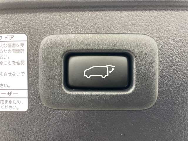 トヨタ ヴェルファイア Z Gエディション 道央・札幌 2018(平30)年 4.4万km ホワイトパールクリスタルシャイン ・４ＷＤ/・ワンオーナー/・アルパインＢＩＧＸナビ・ＴＶ＆ＣＤ＆ＤＶＤ＆ＢＴ/・アルパイン後席フリップダウンモニター/・バックカメラ/・トヨタセーフティセンス/・レーンキープアシスト/・フロントモデリスタエアロ/・パワーバックドア/・両側パワースライドドア/・クルーズコントロール/・レザーシート/・１・２列目パワーシート＆シートヒーター/・前席シートベンチレーション/・ステアリングヒーター/・デジタルインナーミラー/・３眼ＬＥＤヘッドライト/・オートライト/・オートマチックハイビーム/・ＡＣ１００Ｖ/・社外前後ドライブレコーダー/・保証書有り/・スぺリモコンキー有り