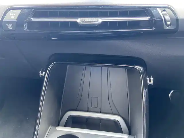 ＢＭＷ ＢＭＷ ２１８ｄ アクティブツアラー Mスポーツ 栃木県 2022(令4)年 1.6万km 白 禁煙　/ACC　/レーンキープ　/バックカメラ　/パドルシフト　/純正ナビ　/AppleCarPlay　/パワーシート　/シートH　/ステアリングH　/ハーフレザー　/電動リアゲート　/ETC　/LED　/純正18インチAW