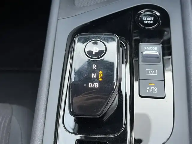 日産 ノート X 栃木県 2021(令3)年 2.7万km ガーネットレッド 〇禁煙車/〇純正ナビ/〇フルセグTV/〇バックカメラ/〇アラウンドビューモニター/〇ビルトインETC2.0/〇純正ドライブレコーダー/〇全方位運転支援システム/〇インテリジェントエマージェンシーブレーキ/〇インテリジェントルームミラー/〇プロパイロット/〇SOSコール/〇ワイヤレス充電器/〇アダブティブLEDヘッドランプ/〇フォグランプ/〇オートライト/〇オートエアコン/〇インテリジェントキー