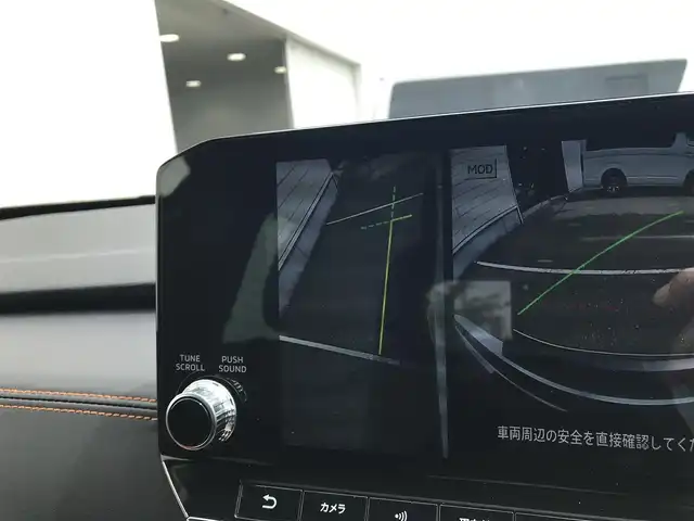 三菱 アウトランダー ＰＨＥＶ P 富山県 2022(令4)年 3.2万km ホワイトダイヤモンド 4WD/サンルーフ/BOSEサウンド/純正ナビ/フルセグTV/Bluetooth/全周囲カメラ/前後ドライブレコーダー/衝突被害軽減ブレーキ/コーナーセンサー/レーンキープアシスト/ブラインドスポットモニター/レーダークルーズコントロール/レザーシート/メモリー付パワーシート/電動リアゲート/シートヒーター/ハンドルヒーター/ETC2.0/社外AWスタッドレスタイヤ車載
