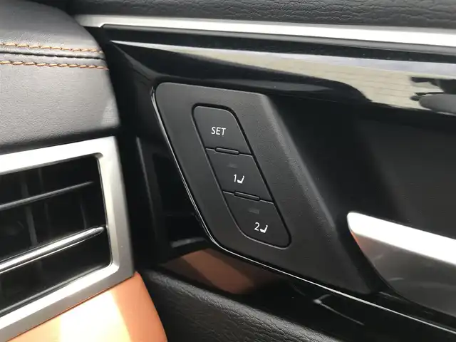 三菱 アウトランダー ＰＨＥＶ P 富山県 2022(令4)年 3.2万km ホワイトダイヤモンド 4WD/サンルーフ/BOSEサウンド/純正ナビ/フルセグTV/Bluetooth/全周囲カメラ/前後ドライブレコーダー/衝突被害軽減ブレーキ/コーナーセンサー/レーンキープアシスト/ブラインドスポットモニター/レーダークルーズコントロール/レザーシート/メモリー付パワーシート/電動リアゲート/シートヒーター/ハンドルヒーター/ETC2.0/社外AWスタッドレスタイヤ車載