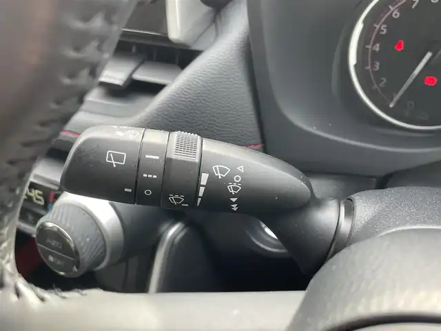 トヨタ ＲＡＶ４ アドベンチャー オフロードPKG 宮城県 2021(令3)年 3.2万km アティチュードブラックマイカ ４ＷＤ/ワンオーナー/純正９インチディスプレイオーディオ(AM/FM/BT/Miracast)/バックカメラ/前後コーナーセンサー/ルーフレール/トヨタセーフティセンス/　・レーダークルーズコントロール/　・ブラインドスポットモニター/　・レーントレーシングアシスト/　・プリクラッシュセーフティ/　・ダウンヒルアシストコントロール/　・オートハイビーム/オートライト/LEDライト/ＥＴＣ/前席パワーシート/レザーシート/純正アルミホイール/純正フロアマット/プッシュスタート/スペアキー