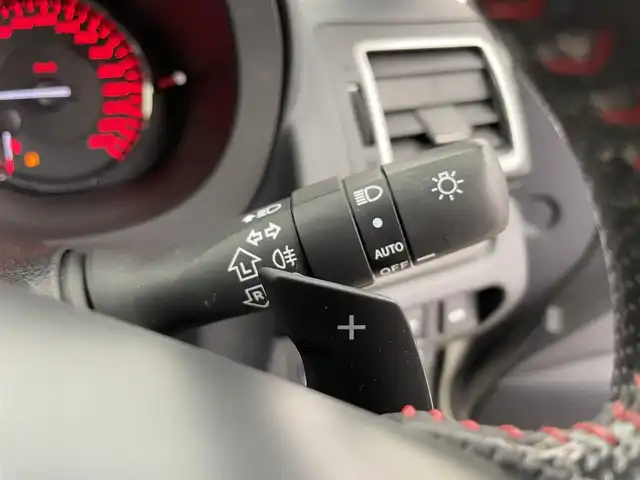 スバル ＷＲＸ Ｓ４ 2．0GT‐S アイサイト 富山県 2016(平28)年 2.4万km クリスタルホワイトP アイサイト/4WD/社外ナビ(AM/FM/CD/DVD/BT)/フルセグTV/バックカメラ/レーダークルーズコントロール/レーンキープアシスト/ブラインドスポットモニター/盗難防止装置/ダウンヒルアシストコントロール/ETC/前席シートヒーター/リアスポイラー/リアアンダースポイラー/純正AW/純正フロアマット
