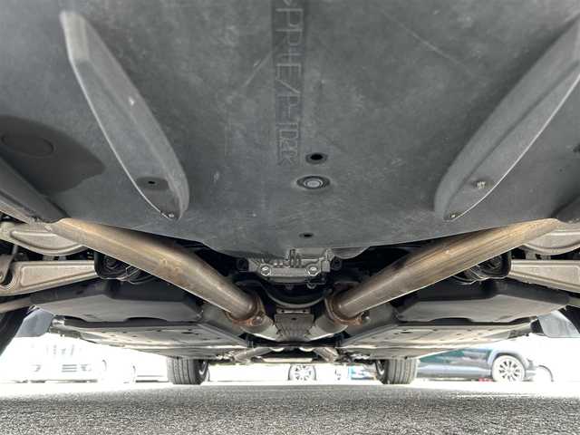 レクサス ＬＳ 600h バージョンC Iパック 滋賀県 2015(平27)年 6.4万km ブラック ガソリン（ハイブリッド）/4WD(F4)/CVT/ムーンルーフ/12.1インチ純正ナビ/(FM/AM/CD/DVD/フルセグ/Bluetooth)/ETC/ドライブレコーダー/バックカメラ/プリクラッシュブレーキアシスト	/レーダークルーズコントロール/レーンキープアシスト	/ブラインドスポットモニター/クリアランスソナー/電動サンシェード/運転席・助手席シートヒーター/運転席・助手席シートベンチレーション/シートメモリー/電動パーキング/電動格納ミラー/革巻きステアリング/ステアリングスイッチ/ステアリングヒーター/オートライト/LEDヘッドライト/フロントフォグ/自動防眩ルームミラー	/フルオートエアコン/プッシュスタート/スマートキー/純正フロアマット