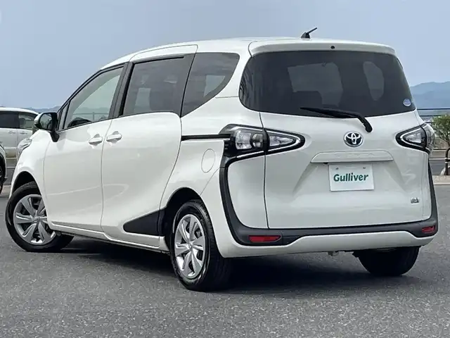 トヨタ シエンタ ハイブリッド G 島根県 2021(令3)年 5.2万km ホワイトパールクリスタルシャイン トヨタセーフティセンス/純正ナビ/CD/ワンセグTV/Bluetooth/バックカメラ/両側パワースライドドア /クルーズコントロール/LEDライト/オートマチックハイビーム /LDA/プリクラッシュセーフティ/ビルトインETC2.0/ドライブレコーダー/スマートキー/プッシュスタート /フロアマット/電動格納ミラー