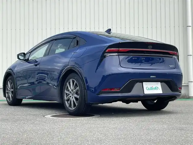 トヨタ プリウス Z 富山県 2023(令5)年 1.2万km ダークブルー ワンオーナー/セーフティセンス/パノラミックビューモニター/レーダークルーズコントロール/レーンキープアシスト/プリクラッシュ/12.3型メーカーナビ/フルセグＴＶ/Bluetooth/Miracast/前席シートヒーター/前席パワーシート/前席ベンチレーター/ステアリングヒーター/パワーテールゲート/LEDオートライト/LEDフォグライト/コーナーセンサー