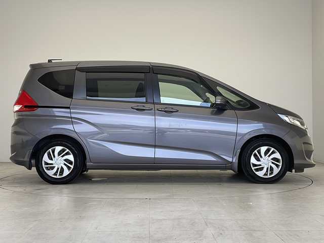 ホンダ フリード G ホンダセンシング 愛知県 2018(平30)年 2万km モダンスティールM 衝突軽減システム/純正ナビ/クルーズコントロール/Bluetooth/CD DVD/バックカメラ/オートライト/ドライブレコーダー/ETC/ステアリングスイッチ/スマートキー/プッシュスタート