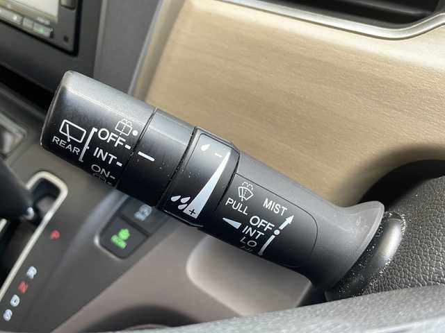 ホンダ フリード G ホンダセンシング 愛知県 2018(平30)年 2万km モダンスティールM 衝突軽減システム/純正ナビ/クルーズコントロール/Bluetooth/CD DVD/バックカメラ/オートライト/ドライブレコーダー/ETC/ステアリングスイッチ/スマートキー/プッシュスタート