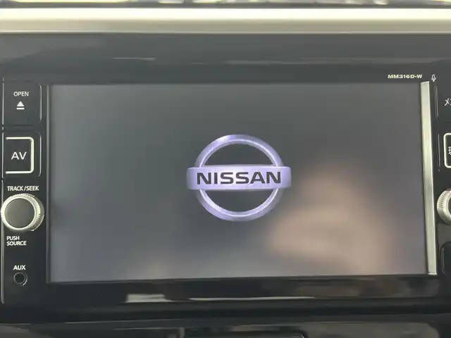 日産 デイズ ルークス HWS X Vセレクション 埼玉県 2016(平28)年 2万km スパークリングレッドM 純正ナビ　ＭＭ３１６Ｄ－Ｗ　フルセグ　ＢＴ　ＤＶＤ　アラウンドビューモニター　両側パワースライドドア　両側パワースライドドア　リヤシーリングファン　ＥＴＣ　プッシュスタート　テレビキャンセラー　マット