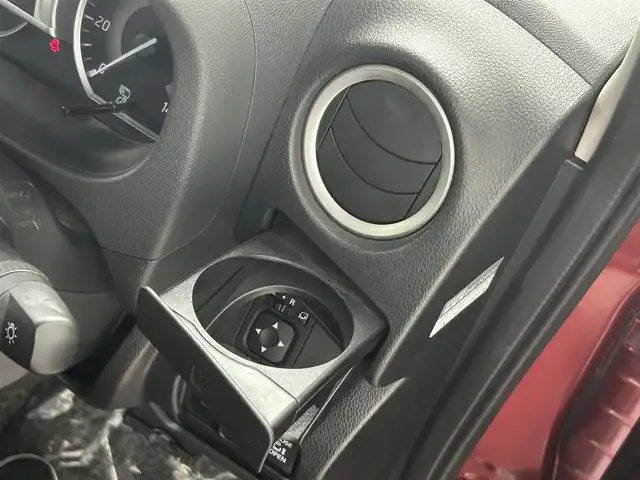 日産 デイズ ルークス HWS X Vセレクション 埼玉県 2016(平28)年 2万km スパークリングレッドM 純正ナビ　ＭＭ３１６Ｄ－Ｗ　フルセグ　ＢＴ　ＤＶＤ　アラウンドビューモニター　両側パワースライドドア　両側パワースライドドア　リヤシーリングファン　ＥＴＣ　プッシュスタート　テレビキャンセラー　マット