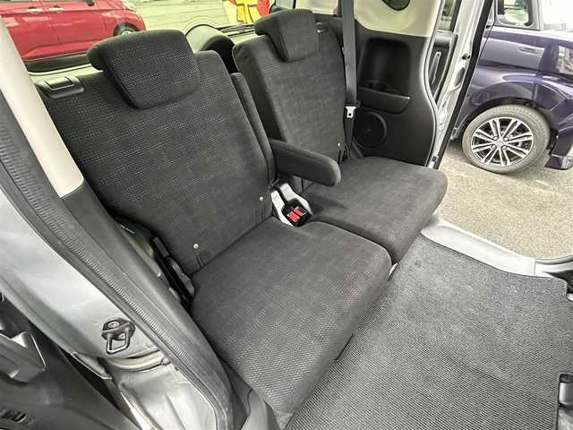 ホンダ Ｎ ＢＯＸ G Lパッケージ 愛知県 2016(平28)年 5.5万km カトラリーシルバーM 純正メモリナビ/フルセグテレビ/バックカメラ/Bluetooth/ウィンカーミラー/ドアバイザー/プッシュスタート/片側パワースライドドア/ビルトインETC