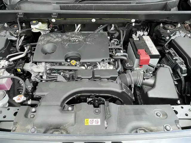 トヨタ ＲＡＶ４ G 滋賀県 2019(令1)年 4万km アティチュードブラックマイカ ガソリン/4WD/CVT/純正7インチナビ(NSZT-W68T)/【AM/FM/CD/DVD/SD/TVフルセグ/Bluetooth】/ビルトインETC/ドライブレコーダー/パワーバックドア/シートヒーター/エアシート/パワーシート/黒革シート/トヨタセーフティセンス/・プリクラッシュ/・レーンキープアシスト/・レーダークルーズコントロール（全車速追従機能付き）/・標識検知機能/バックカメラ/ブラインドスポットモニター/横滑り防止装置/電動サイドブレーキ/革巻きステアリング/ステアリングヒーター/ステアリングスイッチ/オートライト/LEDヘッドライト/電動格納ウインカーミラー/純正ドアバイザー/純正フロアマット