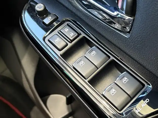 スバル ＷＲＸ ＳＴＩ STI タイプS 愛知県 2018(平30)年 5.9万km クリスタルホワイトP 4WD/ワンオーナー/純正8インチナビ/Bluetooth/CD/DVD/SD/サイド フロント バックカメラ/ETC/ステアリングスイッチ/ドライブレコーダー/BMS/STIリップスポイラー/STIキャリパー/ウインカーミラー/RECAROシート/パワーシートD＋N席/シートヒーター/純正フロアマット/純正アルミホイール/純正エアロ/スペアキー