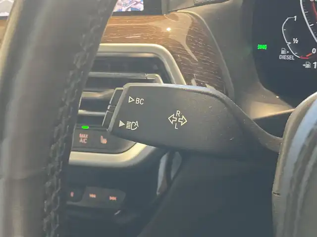 ＢＭＷ Ｘ３ xDrive20d Mスポーツ 熊本県 2022(令4)年 1.9万km 黒 スマートキー/プッシュスタート/フルセグTV/ETC/注意喚起アシスタント/ワイヤレス充電/インテリジェントセーフティ/PDC自動起動/アクティブPDC緊急ブレーキ/パーキングアシスト/電動パワーシート/シートヒーター/アダプティブクルーズコントロール/オートハイビーム/純正LEDヘッドライト/パワーバックドア