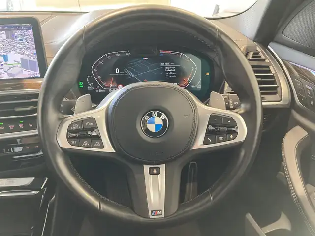 ＢＭＷ Ｘ３ xDrive20d Mスポーツ 熊本県 2022(令4)年 1.9万km 黒 スマートキー/プッシュスタート/フルセグTV/ETC/注意喚起アシスタント/ワイヤレス充電/インテリジェントセーフティ/PDC自動起動/アクティブPDC緊急ブレーキ/パーキングアシスト/電動パワーシート/シートヒーター/アダプティブクルーズコントロール/オートハイビーム/純正LEDヘッドライト/パワーバックドア
